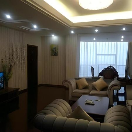 Greentree Inn Tianjin Wuqing Distric Bohai Market Buitenkant foto