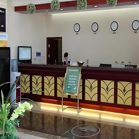 Greentree Inn Tianjin Wuqing Distric Bohai Market Buitenkant foto